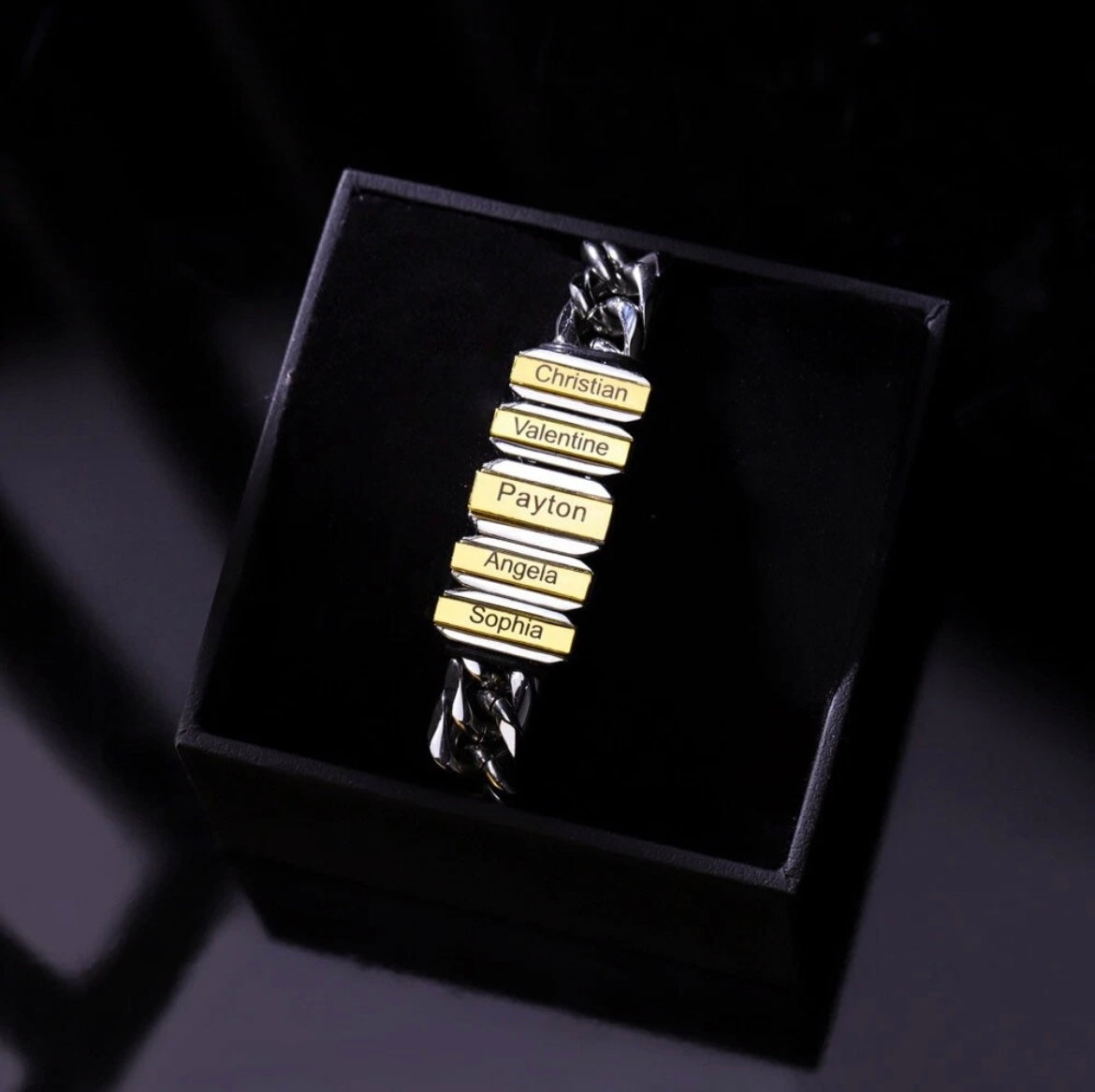 To Dad - Family Name Bracelet - Custom Engraving Gift
