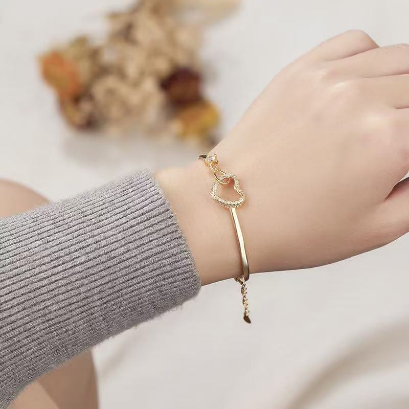 To My Granddaughter - Infinity Heart Bracelet - Linked Together Gift