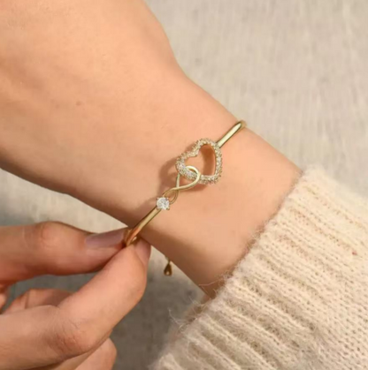 To My Daughter - Infinity Heart Bracelet - Forever Linked Together Message Card Gift