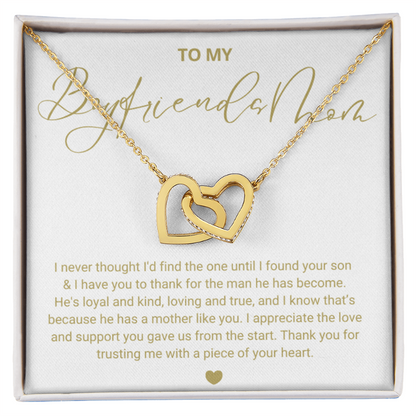 To My Boyfriend's Mom - Linked Hearts Necklace - Message Card Gift